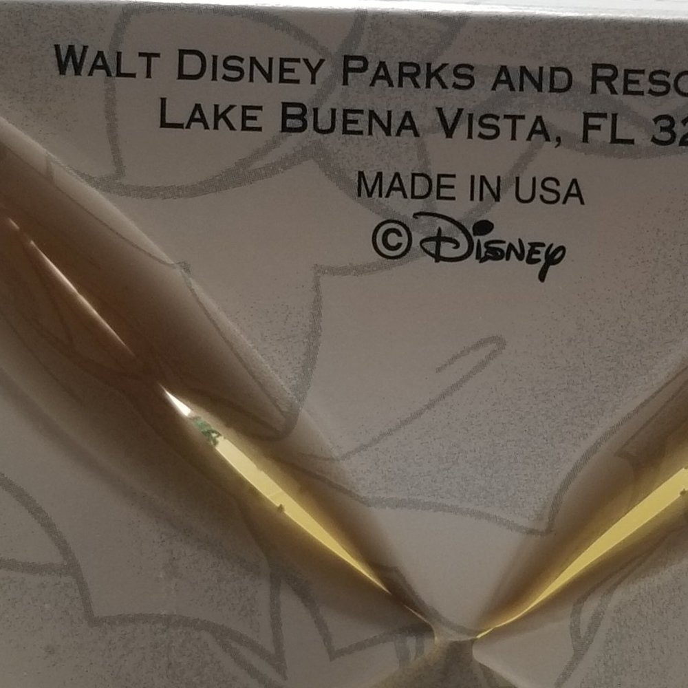 Vintage Disney’s Mickey Mouse 2002 Glass Ornament “Christmas Through the Years” - Picture 11 of 11